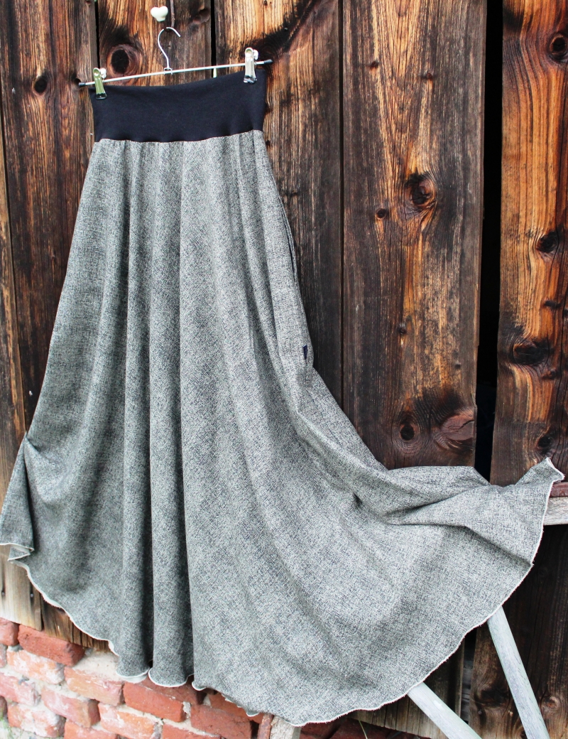 Lněná dlouhá sukně Černobéžový melír