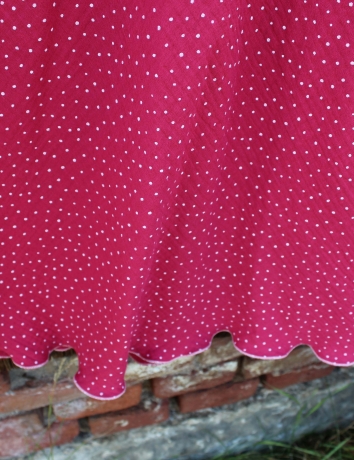 Půlkolová dlouhá mušelínová sukně Puntíky na růžové magentě - do 14 dnů na dotaz