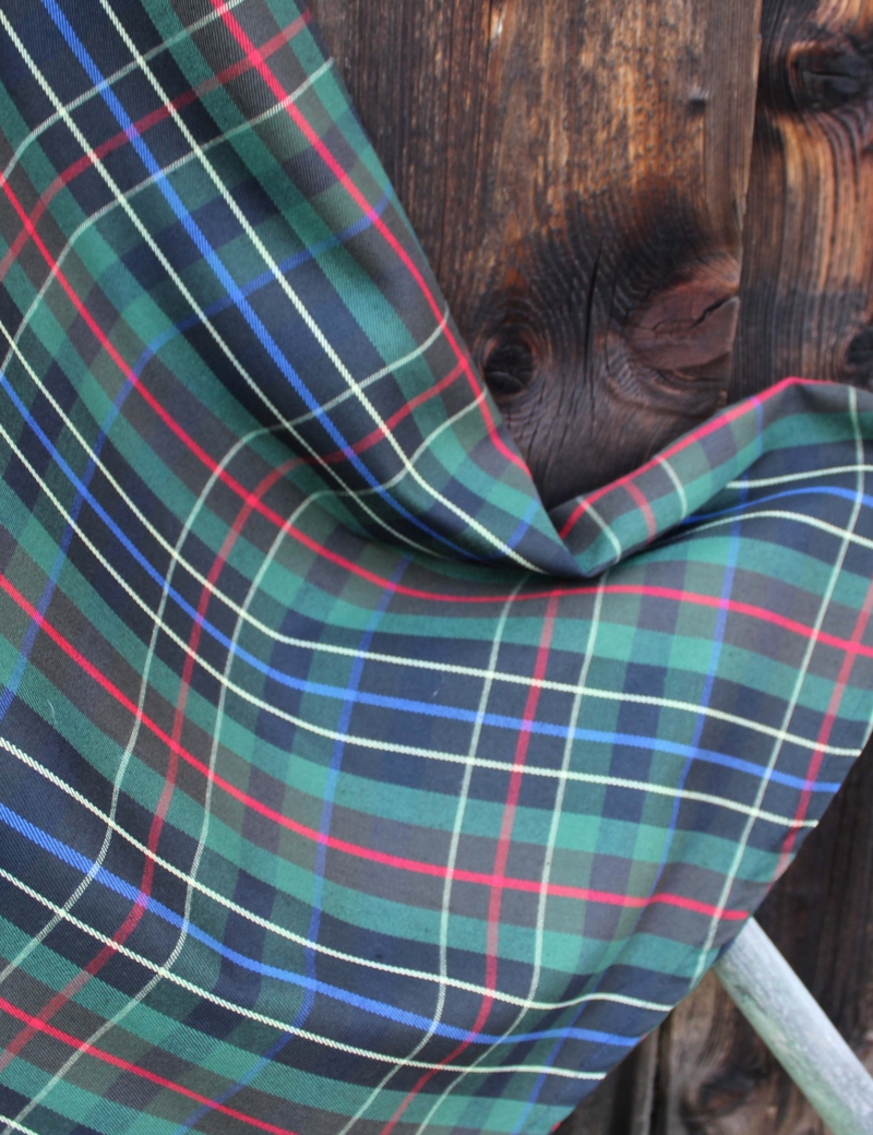 Půlkolová dlouhá sukně Skotský tartan-do 14 dnů